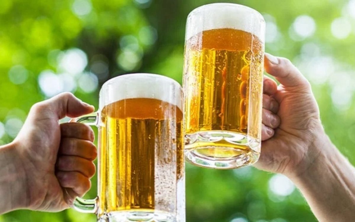Uống bia vào thời điểm nào tốt nhất?