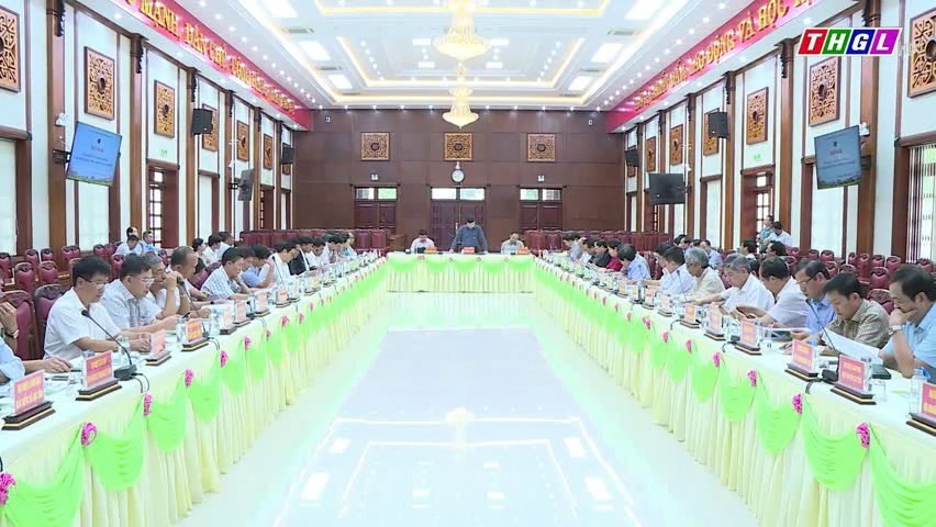 Đồng chí Trương Hải Long – Phó Bí thư Tỉnh ủy; Chủ tịch UBND tỉnh: “Bám sát mục tiêu phấn đấu của tỉnh, mỗi ngành, mỗi địa phương phải có từng giải pháp cụ thể để nâng cao chỉ số năng lực cạnh tranh”