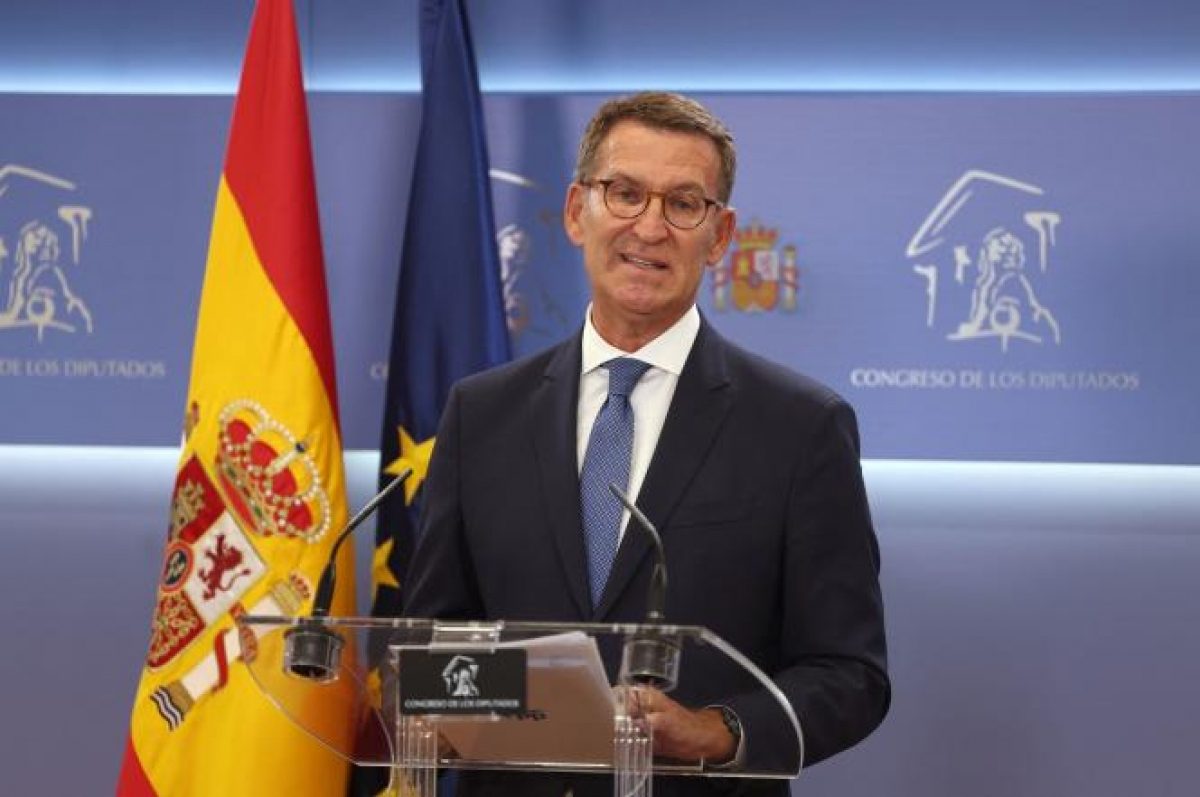 Nhà vua Tây Ban Nha đề cử ứng viên thủ tướng