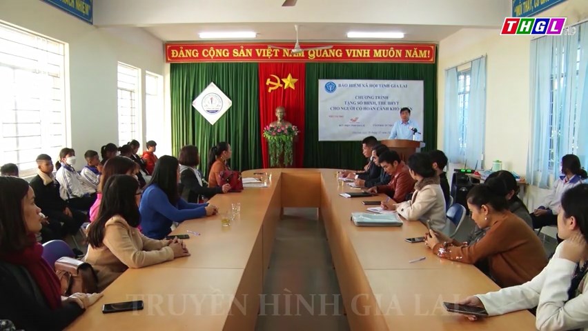 Gia Lai vận động hỗ trợ thẻ BHYT, sổ BHXH cho người dân với tổng số tiền 1,565 tỷ đồng
