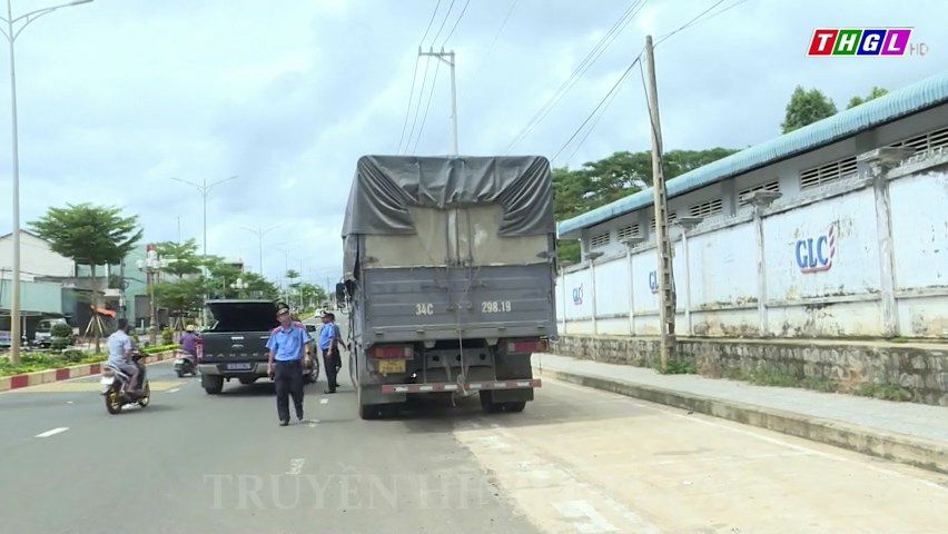 Thanh tra Giao thông tỉnh Gia Lai xử phạt vi phạm hành chính hơn 133,4 triệu đồng đối với các cá nhân, tổ chức vi phạm chở quá khổ, quá tải