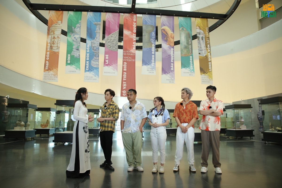 Văn Mai Hương tiết lộ lý do tham gia “La cà hát ca” là vì một người này