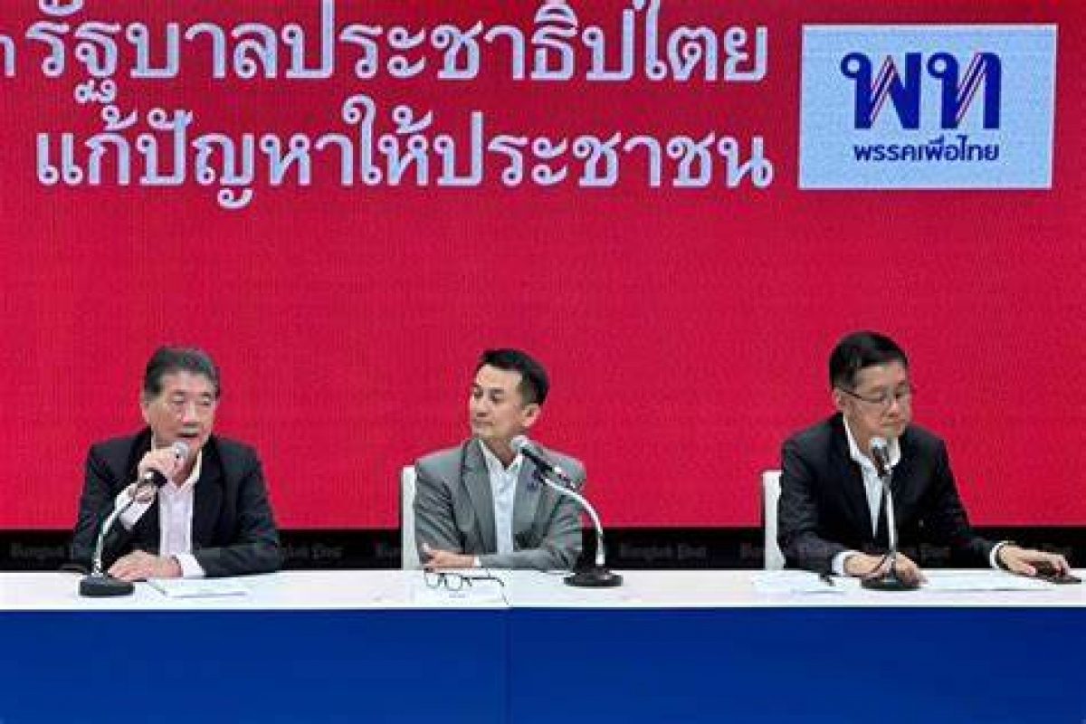 Đảng Vì nước Thái tách khỏi liên minh cũ để lập liên minh cầm quyền mới