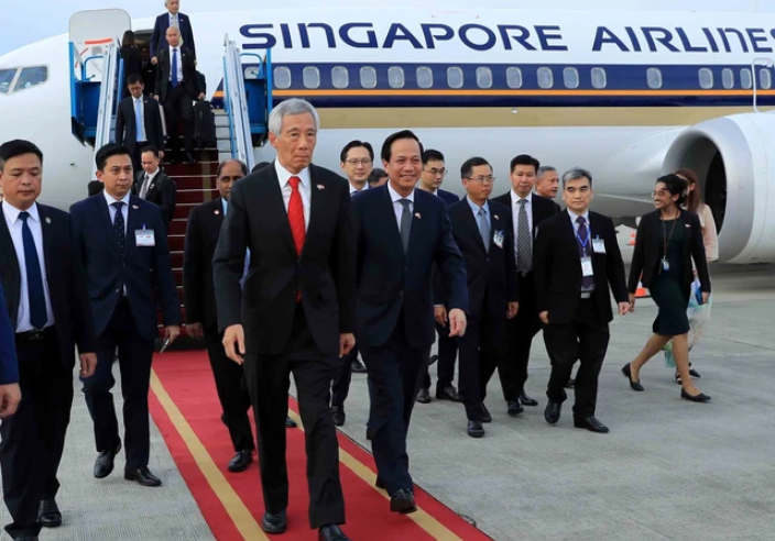 Thủ tướng Cộng hòa Singapore đến Hà Nội, bắt đầu chuyến thăm chính thức Việt Nam