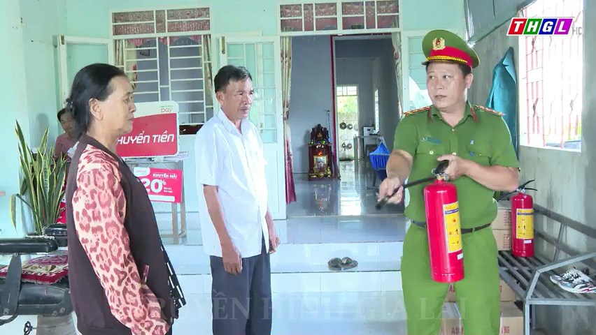 Hơn 10.000 hộ dân trên địa bàn thị xã An Khê đã tự trang bị mỗi hộ gia đình tối thiểu 1 bình chữa cháy