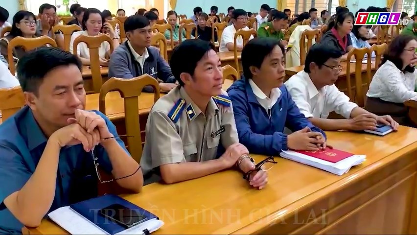 Huyện Kông Chro quán triệt, phổ biến các luật, nghị quyết mới