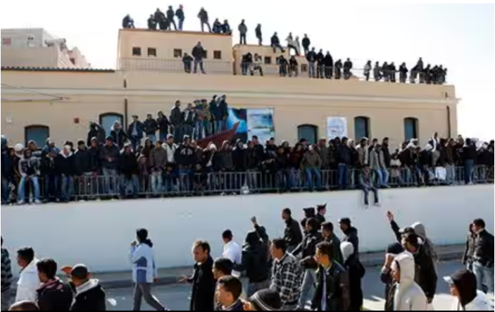 Italy kêu gọi EU chia sẻ trách nhiệm, tìm giải pháp về người di cư