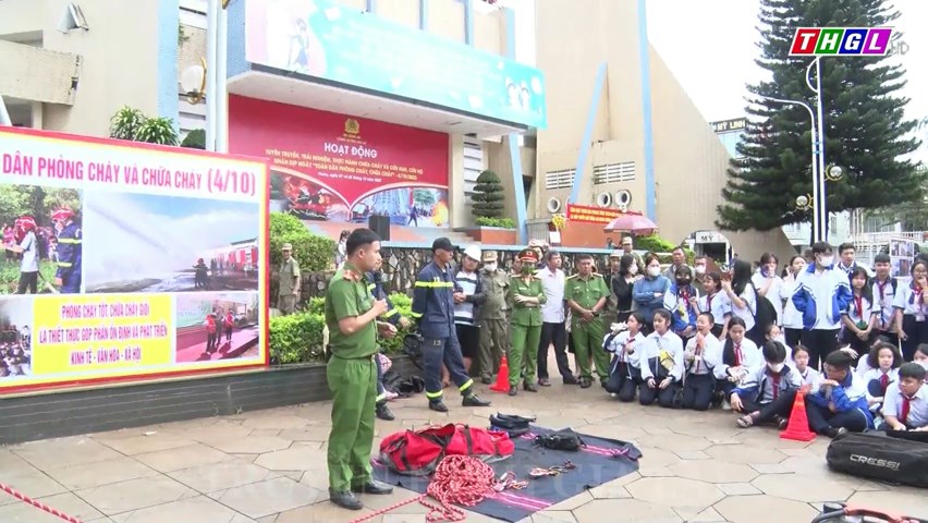 Tuyên truyền, trải nghiệm, thực hành chữa cháy và cứu nạn, cứu hộ
