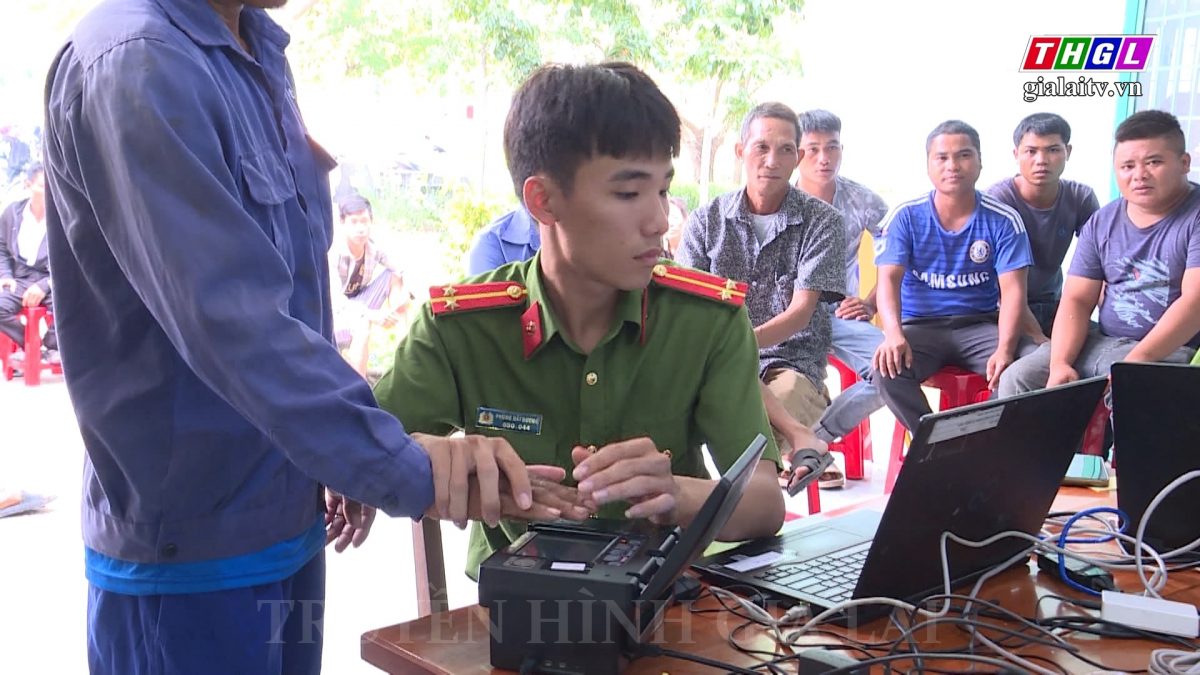 Krông Pa nỗ lực đẩy nhanh tiến độ kích hoạt tài khoản định danh điện tử