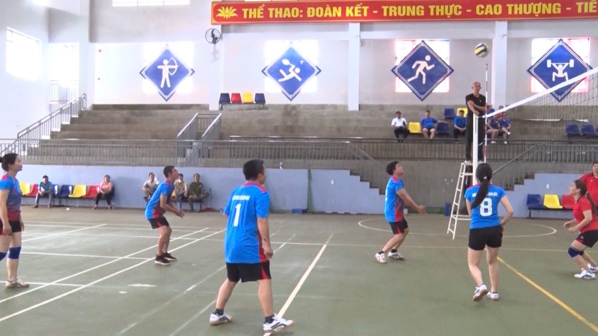 Sôi nổi các hoạt động mừng Kỷ niệm 78 năm Ngày thành lập Công đoàn tỉnh Gia Lai