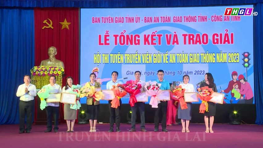 Tổng kết và trao giải Hội thi Tuyên truyền viên giỏi về An toàn giao thông năm 2023.