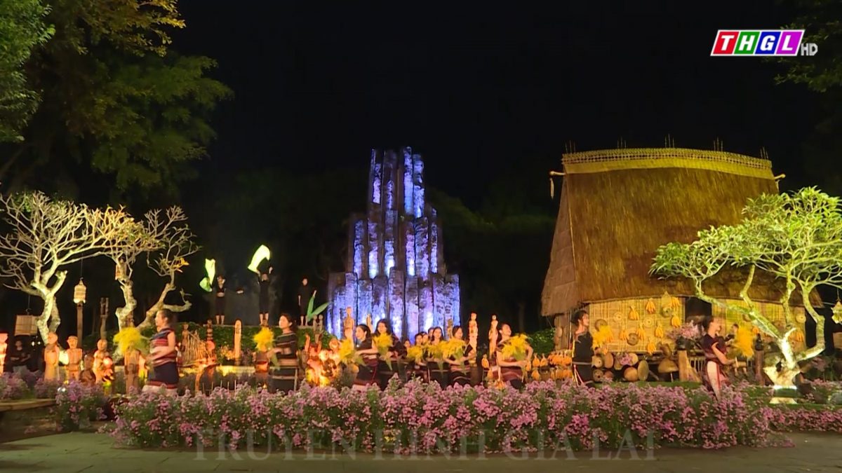 Tổng duyệt Chương trình nghệ thuật thời trang thổ cẩm “Gia Lai Ơi”