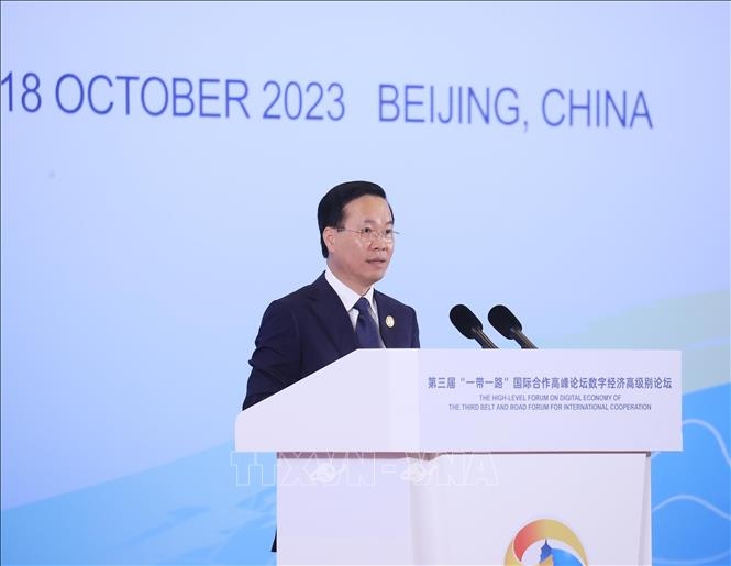 Chủ tịch nước: Việt Nam coi trọng các con đường kết nối với thế giới