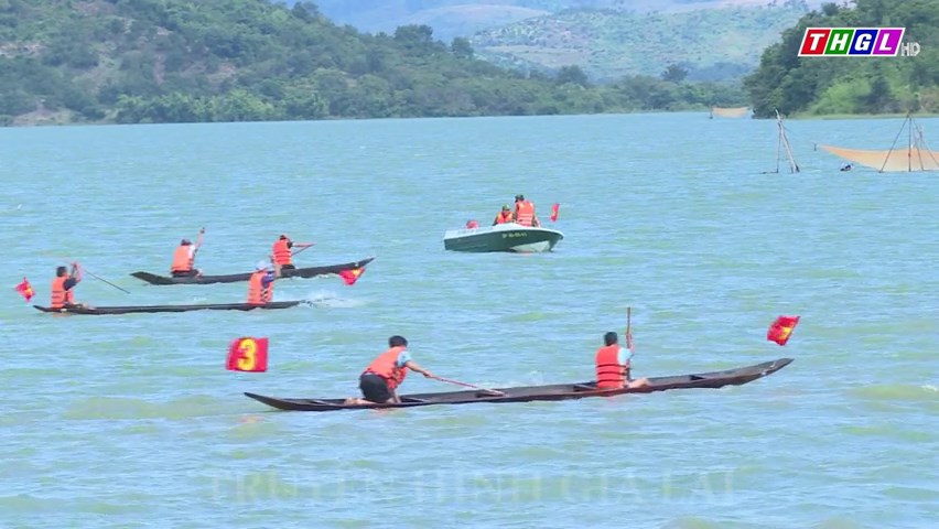 Khai mạc Hội đua thuyền độc mộc trên sông Pô Cô tranh cup A Sanh, Liên hoan Văn hoá Cồng chiêng huyện Ia Grai năm 2023