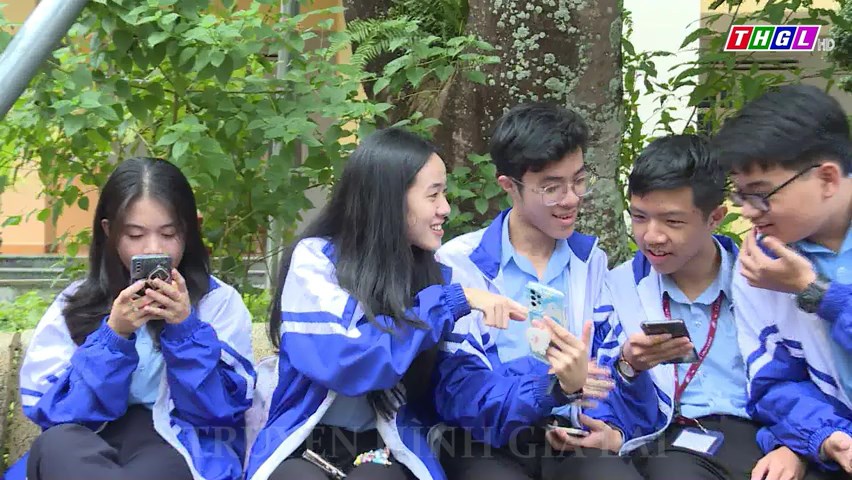 Tiếp tục lấy ý kiến phương án 2+2 về thi Tốt nghiệp THPT năm 2025