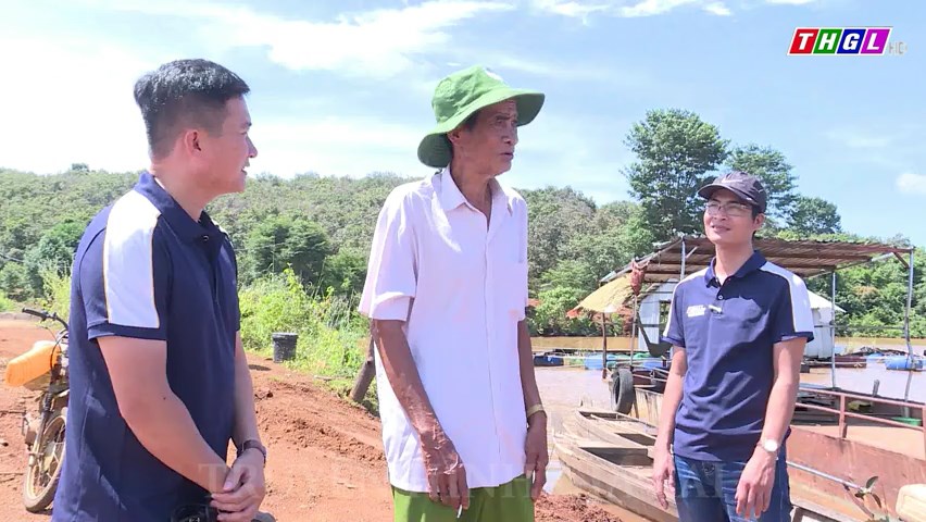 Nghe chuyện Người lái đò độc mộc trên sông Pô Kô