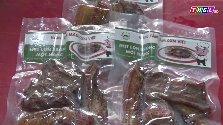 Xây dựng nhãn hiệu chứng nhận – Nâng cao giá trị và thương hiệu “Heo Broong Đức Cơ – Gia Lai”