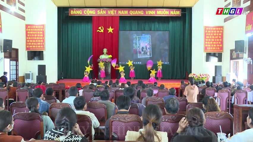 Chư Păh truyền thông hưởng ứng “Tháng hành động vì bình đẳng giới và phòng, chống bạo lực trên cơ sở giới”