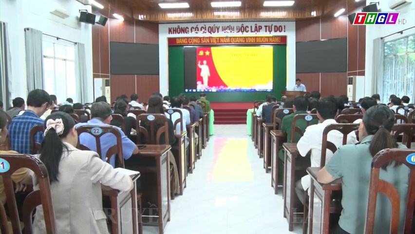 Huyện ủy Chư Sê tổ chức Hội nghị thông báo kết quả Hội nghị TW8, khóa XIII và học tập, quán triệt các văn bản của TW, của BTV Tỉnh ủy