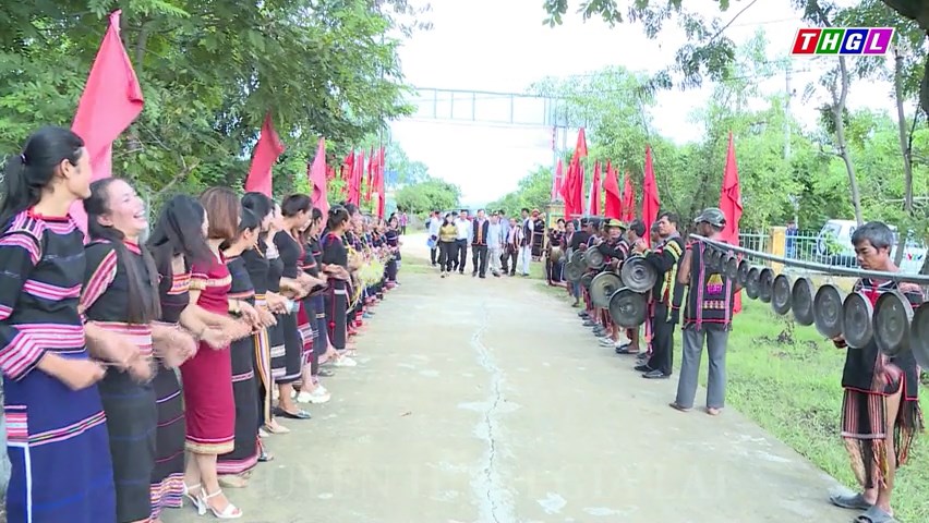 Đồng chí Chủ tịch UBND tỉnh Gia Lai Trương Hải Long dự Ngày hội Đại đoàn kết toàn dân tộc năm 2023 tại thôn Kte Lớn A, xã Ia Yeng, huyện Phú Thiện