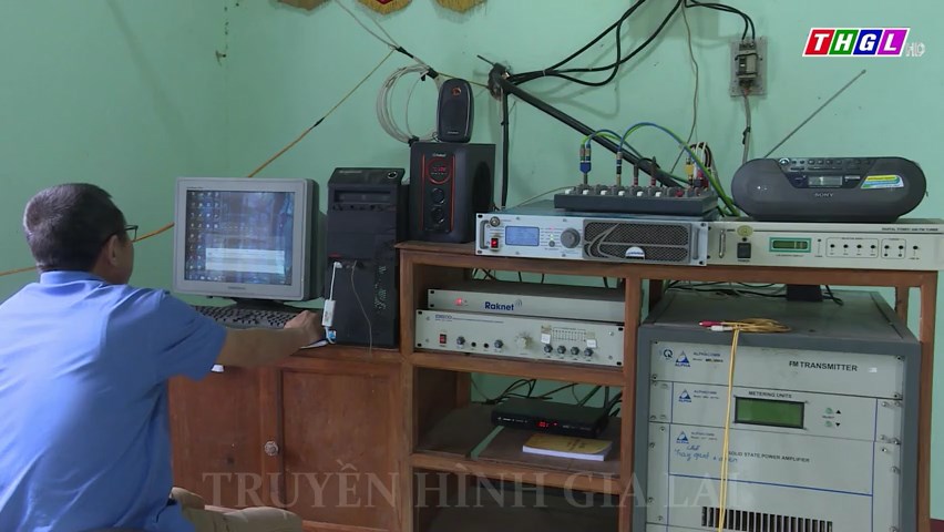 Đưa thông tin về cơ sở, góp phần phát triển kinh tế-xã hội