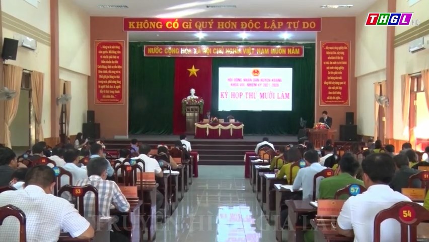 Kỳ họp thứ 15, HĐND huyện Kbang khóa VIII thông qua 15 nghị quyết quan trọng