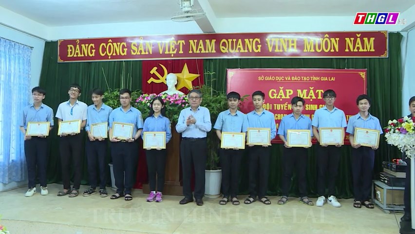 Sở GD & ĐT tỉnh Gia Lai gặp mặt Đội tuyển Học sinh giỏi tham dự Kỳ thi Chọn học sinh giỏi quốc gia THPT năm học 2023 – 2024