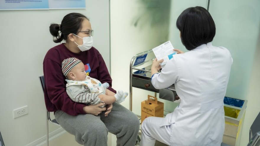 Việt Nam tiếp nhận 490.600 liều vaccine “5 trong 1” từ chính phủ Australia