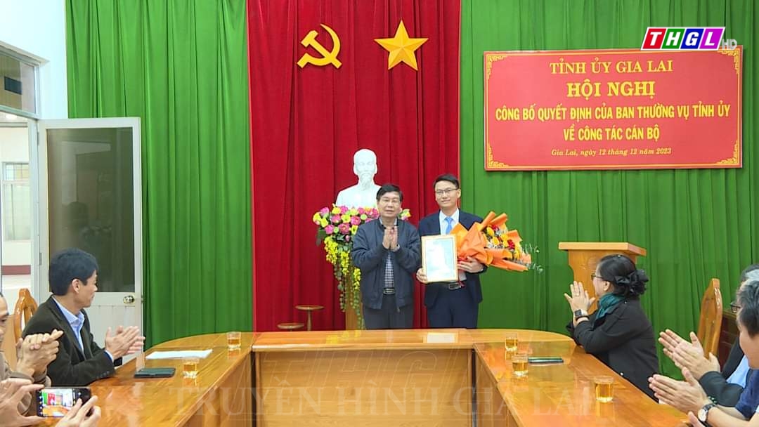 Công bố Quyết định của Ban Thường vụ Tỉnh ủy Gia Lai về công tác cán bộ