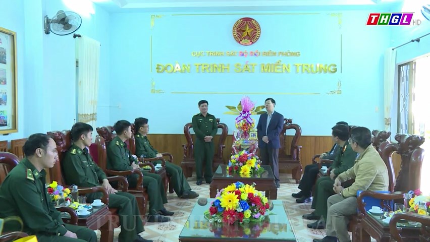 Trưởng Ban Tổ chức Tỉnh ủy Gia Lai Huỳnh Quang Thái thăm và chúc Tết Đoàn Trinh sát miền Trung