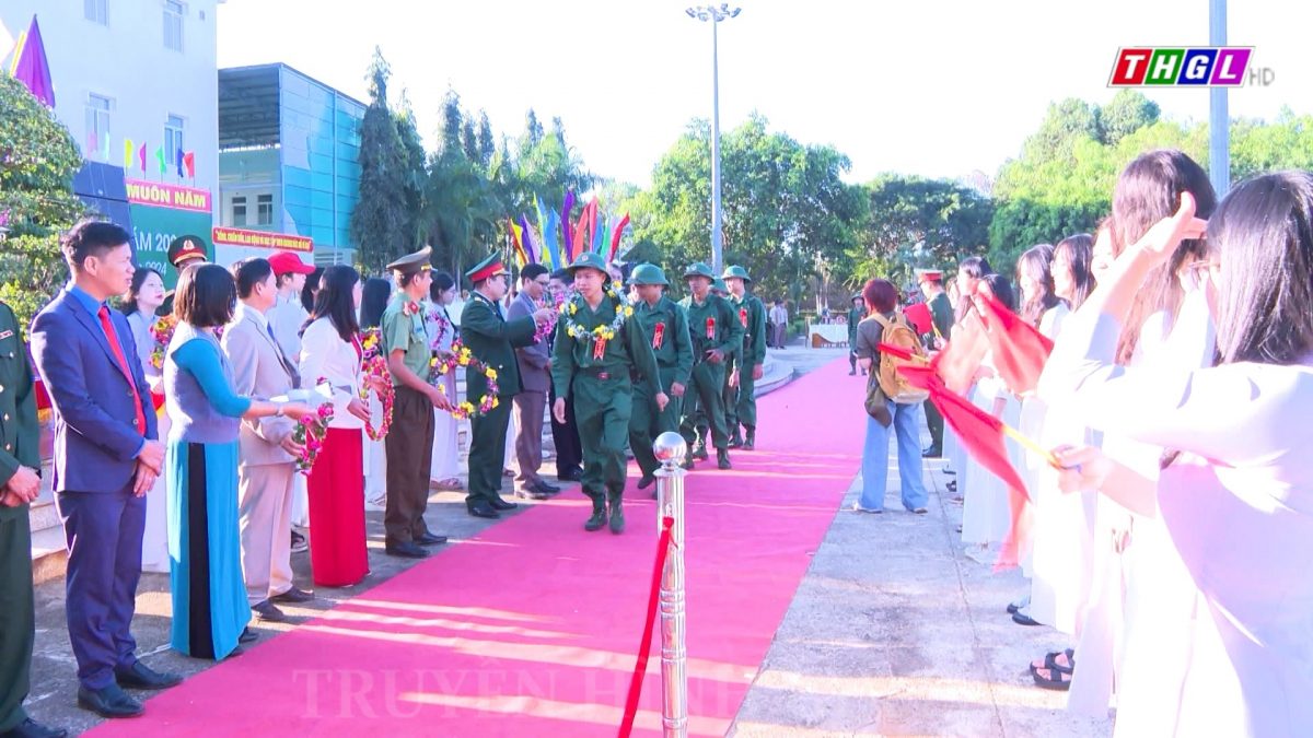 Chủ nhiệm Ủy ban Kiểm tra Tỉnh ủy Thái Thanh Bình dự Lễ giao – nhận quân năm 2024 tại huyện Chư Prông