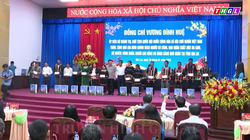 Các cấp Hội CTĐ trong tỉnh Gia Lai trao 56.101 suất quà trong phong trào “Tết Nhân ái” Giáp Thìn 2024