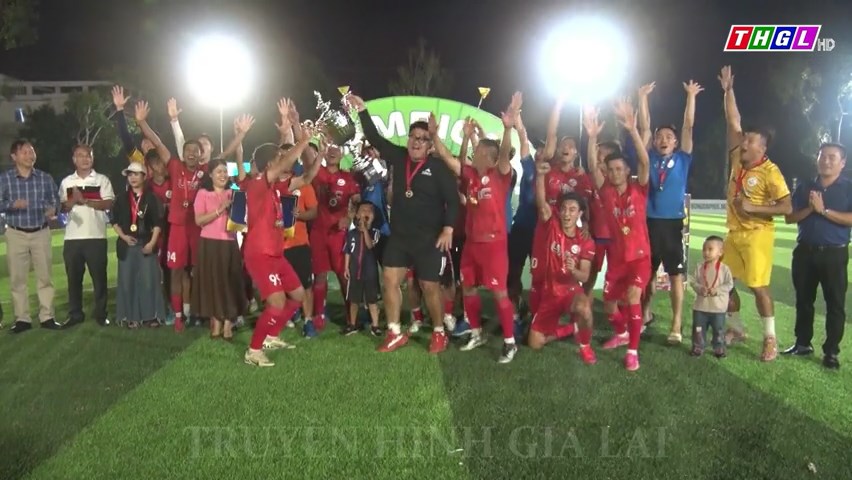 Bế mạc và trao giải Cúp Bóng đá 7 người Ngoại hạng Gia Lai lần thứ nhất