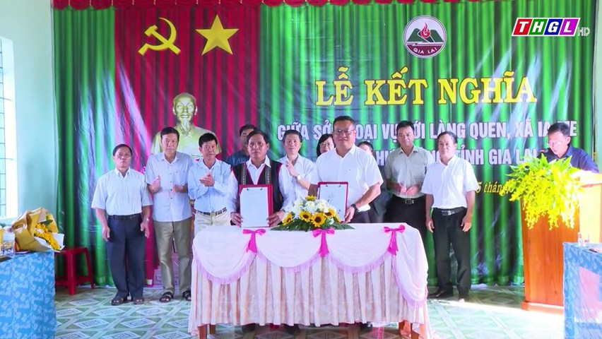 Sở Ngoại vụ tỉnh Gia Lai kết nghĩa với làng Quen, xã Ia Me, huyện Chư Prông