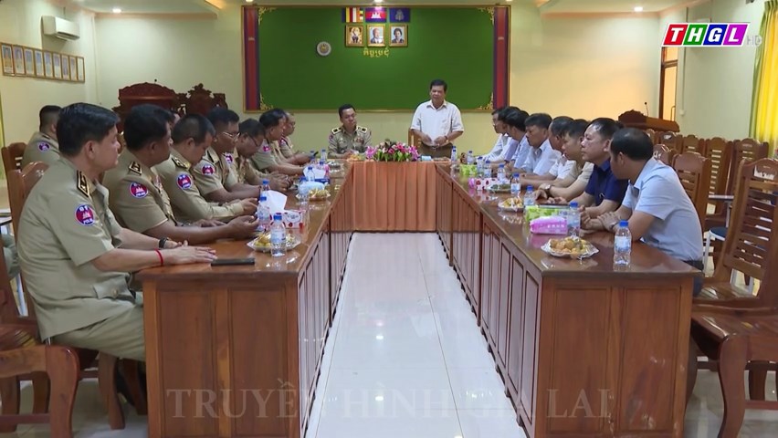 Công an Gia Lai thăm, chúc Tết Công an và lực lượng Quân cảnh tỉnh Ratanakiri (Vương quốc Campuchia)
