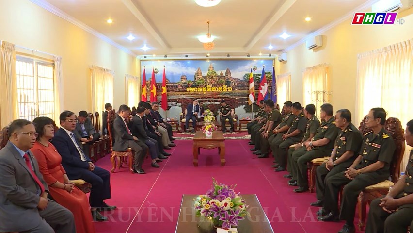 Đoàn cán bộ cấp cao tỉnh Gia Lai thăm, chúc Tết Cổ truyền Chol Chnam Thmay Bộ Tư lệnh Quân khu I (Quân đội Hoàng gia Campuchia)