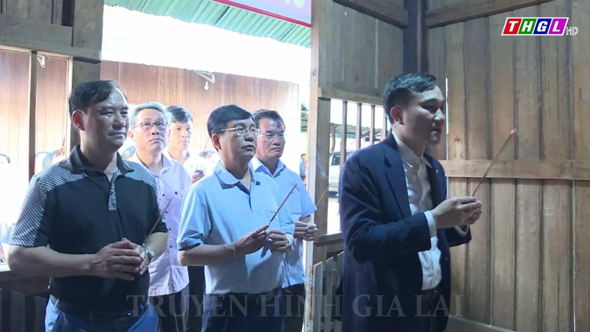 Đoàn công tác tỉnh Gia Lai dâng hương 9 Anh hùng Liệt sỹ được Đội K52 tìm kiếm, cất bốc, quy tập tại tỉnh Stung Treng, Vương quốc Campuchia