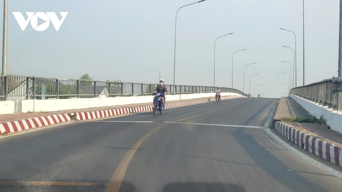 Cây cầu “vòng cung” gây tai nạn giao thông chết người